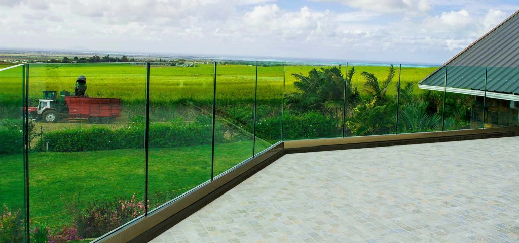 glass_balustrades_mauritius_02_birmingham.mu