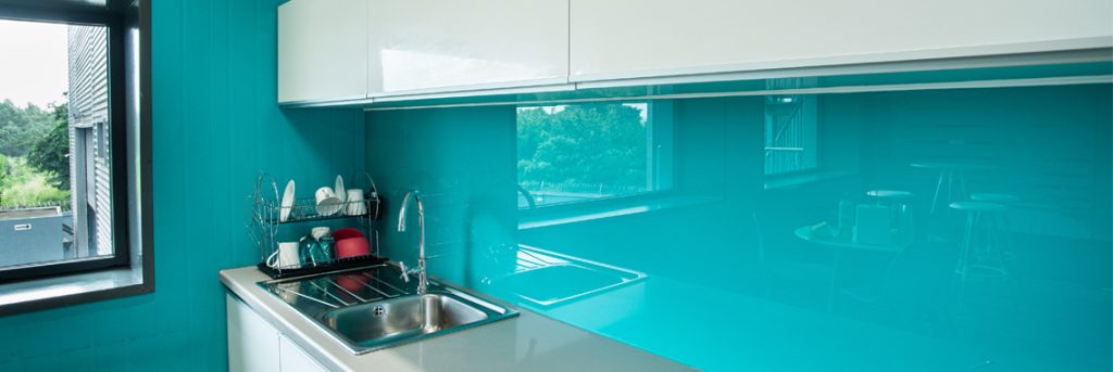 Vibrant Kitchen Splashbacks - Easy to Clean & Modern