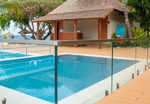 banner-Swim-Fence